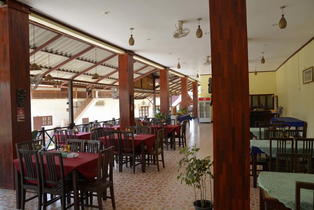 Hotel Vilayvong Vang Vieng Exterior photo